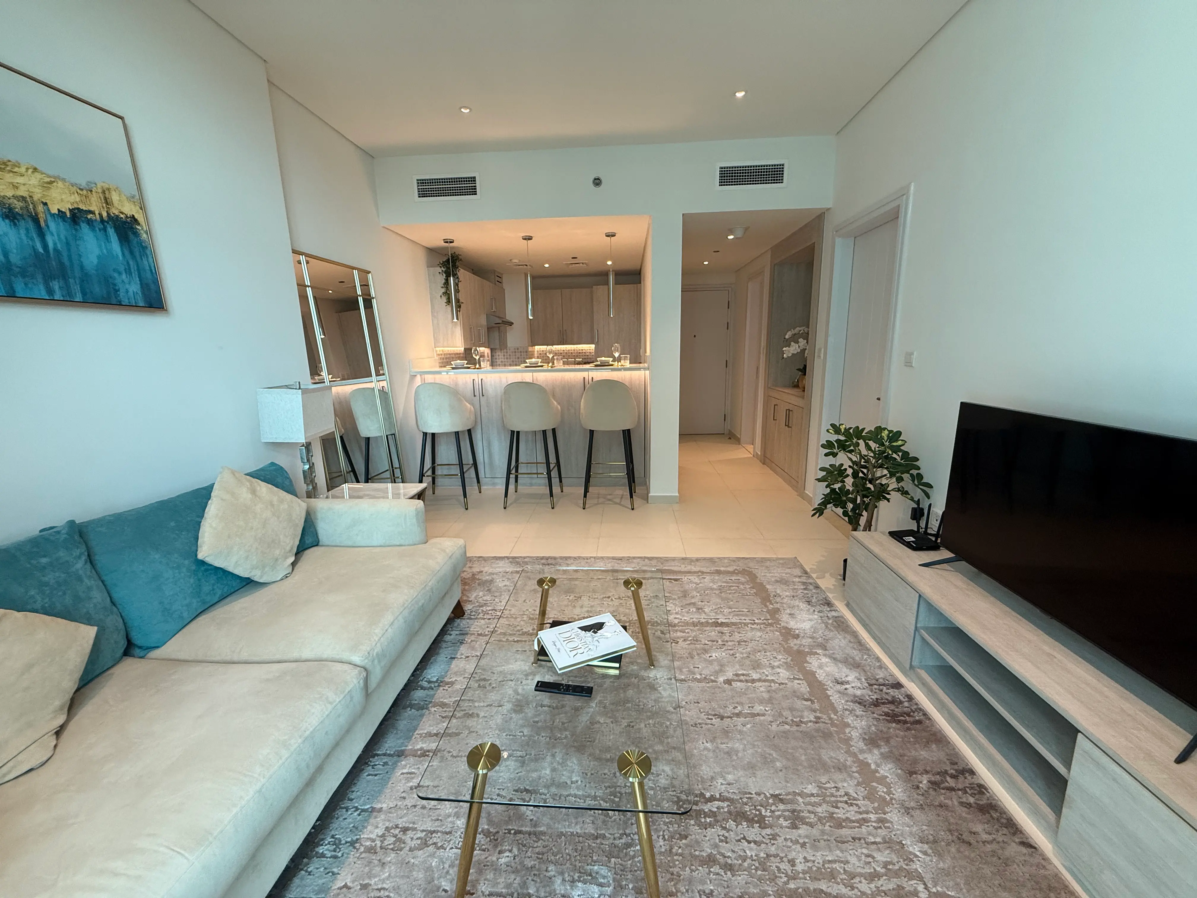 title goes here  - Thumbnail 3