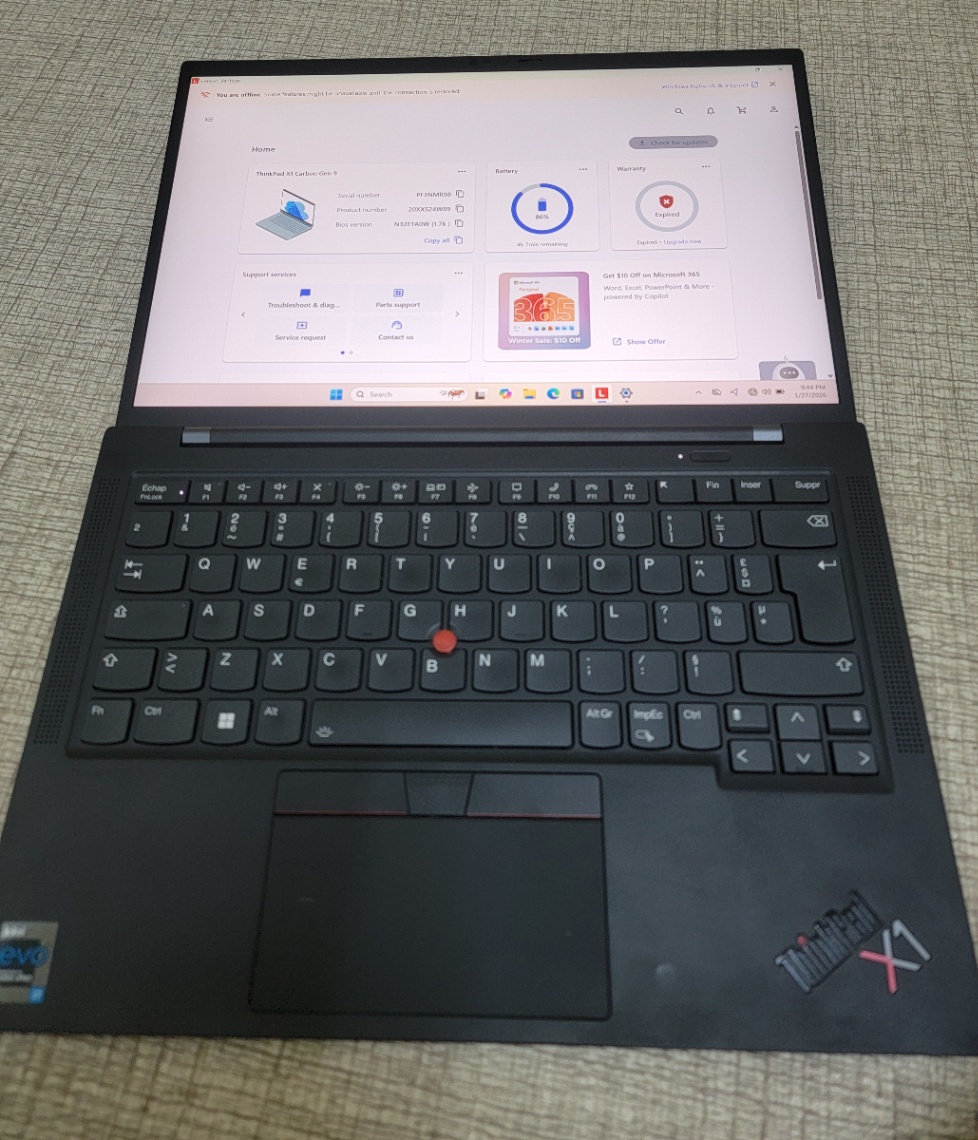 Lenovo X1 Carbon 🔥 💻 Powerful.